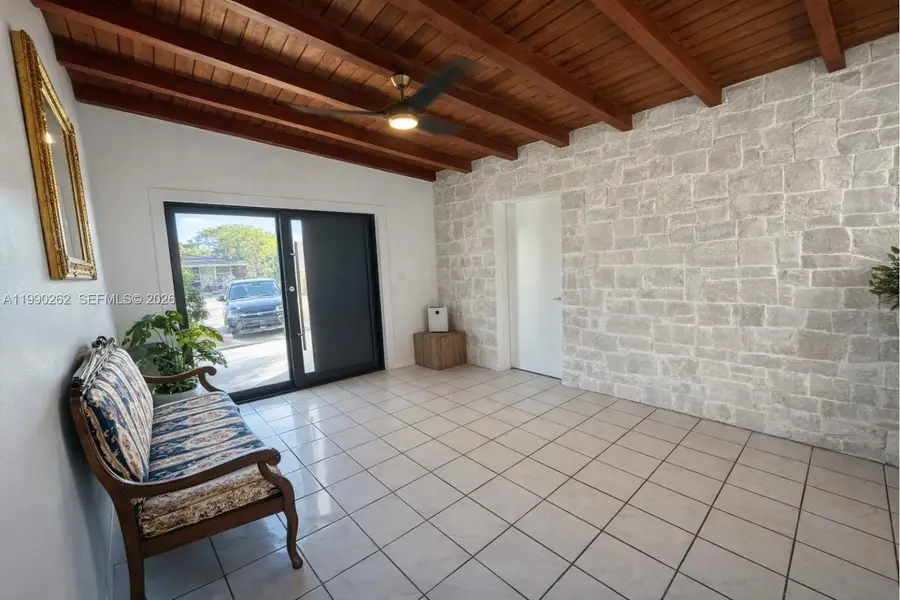 6561 SW 34th St, Miami, FL 33155 - #2