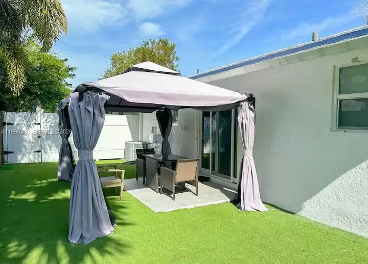 650 NE 15th St, Fort Lauderdale, FL 33304 - #2