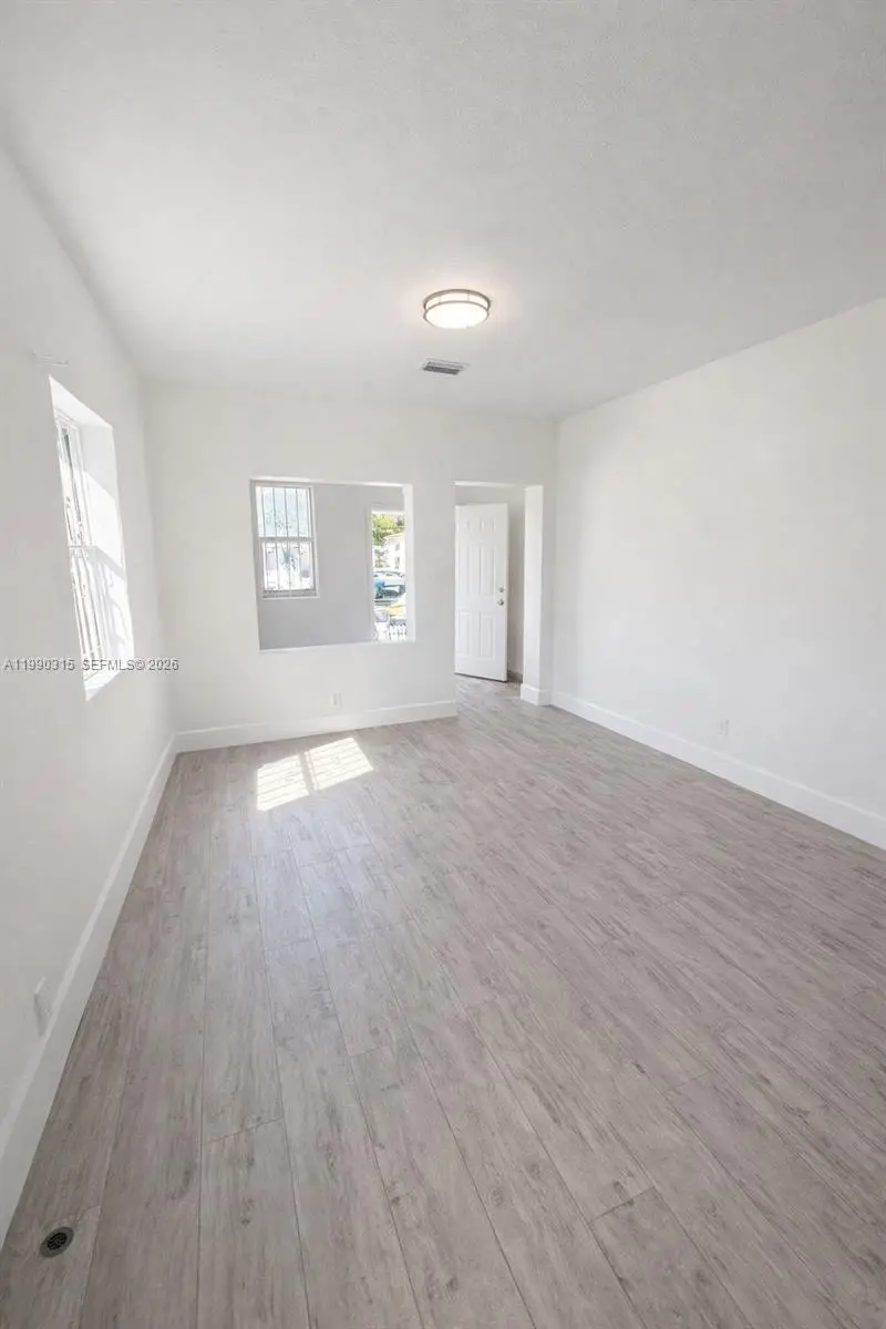 1538 NW 66 St, Miami, FL 33147 - #2