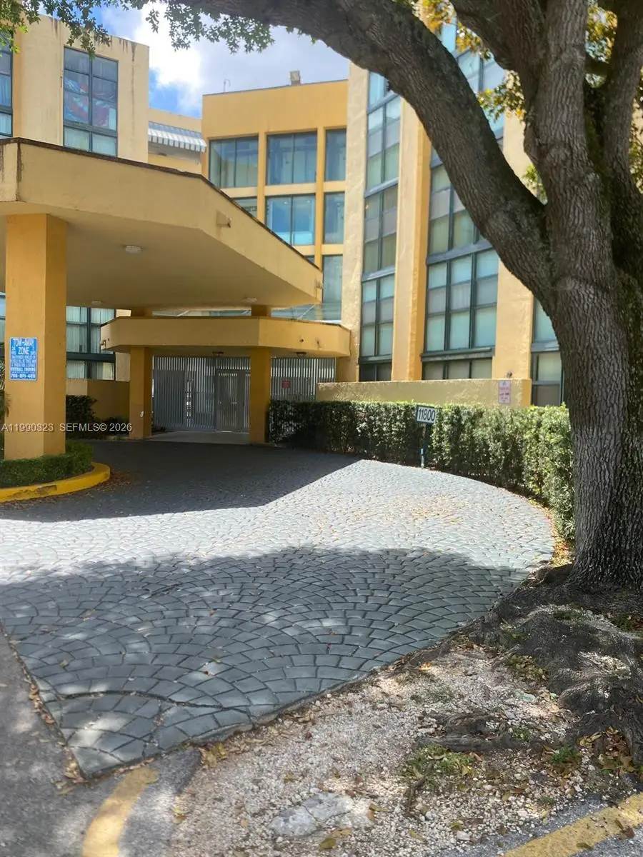 11800 SW 18th St #108-4, Miami, FL 33175 - #1