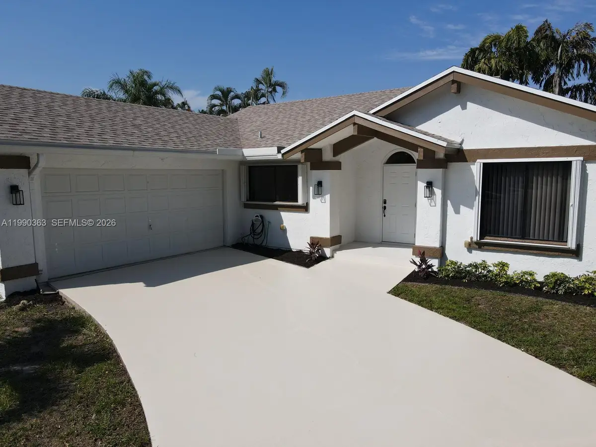 9596 Everglades Park Ln, Boca Raton, FL 33428 - #1