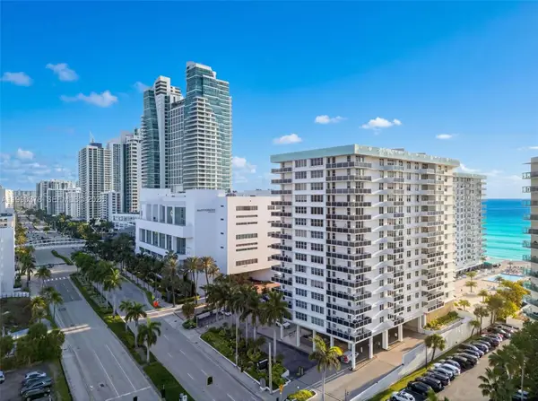 3725 S Ocean Dr #1024, Hollywood, FL 33019