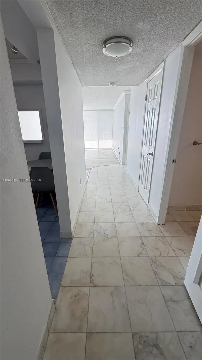 18061 Biscayne Blvd #1203, Aventura, FL 33160 - #2