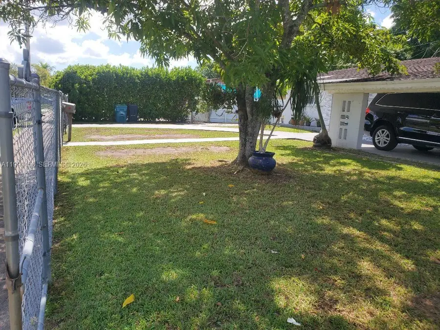 Address Withheld By Seller, Miami, FL 33177 - #3