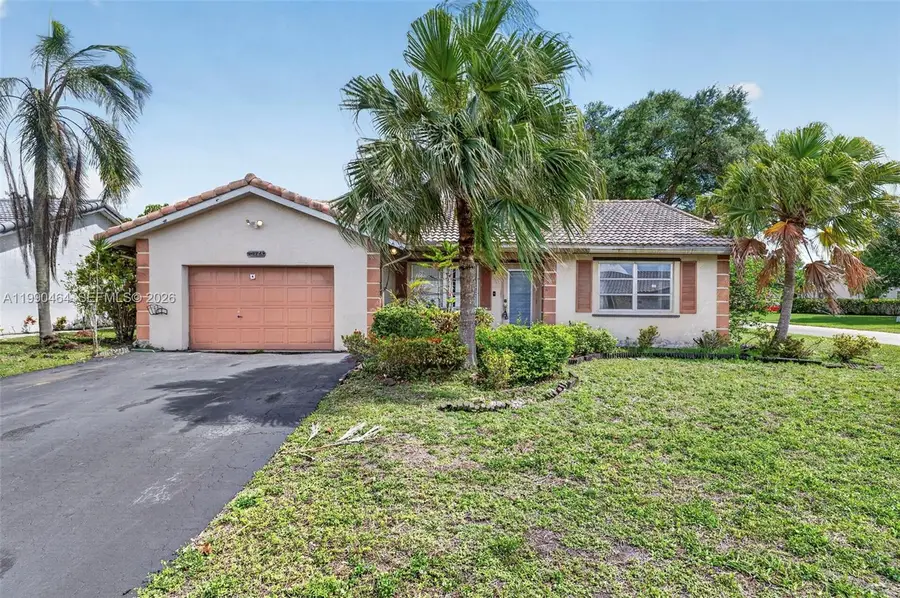 10424 NW 70th Ct, Tamarac, FL 33321 - #2