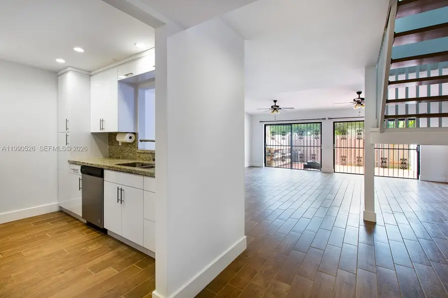 10520 SW 75th Ln, Miami, FL 33173 - #2