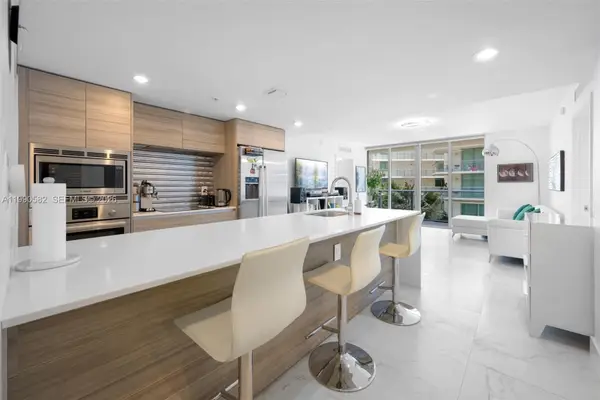 6610 Indian Creek Dr #406, Miami Beach, FL 33141