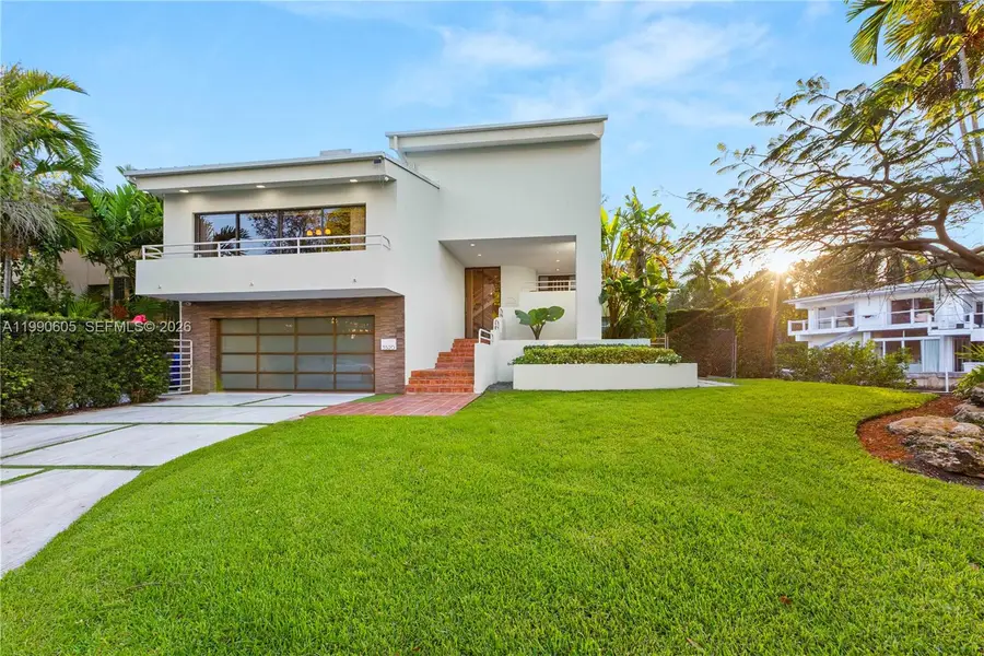 3520 Rockerman Rd, Miami, FL 33133 - #2