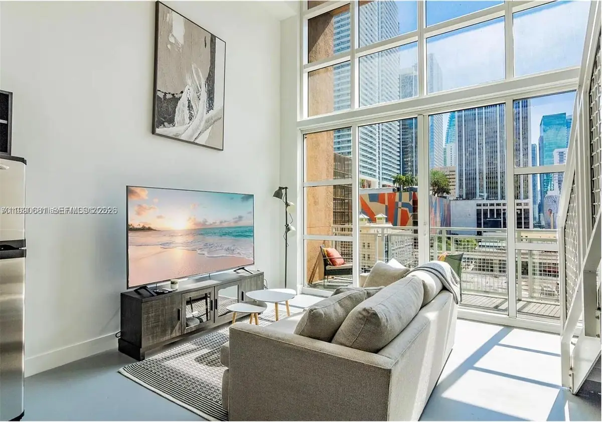 253 NE 2nd St #617, Miami, FL 33132 - #1