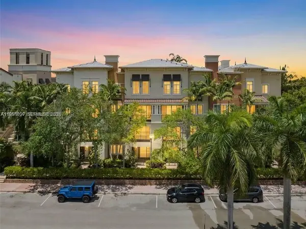 3055 NW 126th Ave, Sunrise, FL 33323