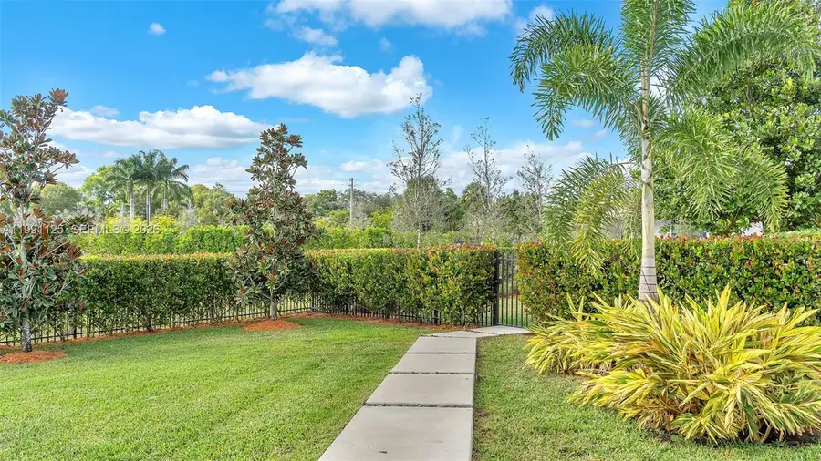 16772 Botaniko Dr S, Weston, FL 33326 - #3
