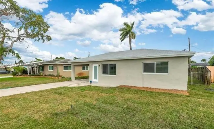 4680 NE 2nd Ave, Oakland Park, FL 33334 - #1