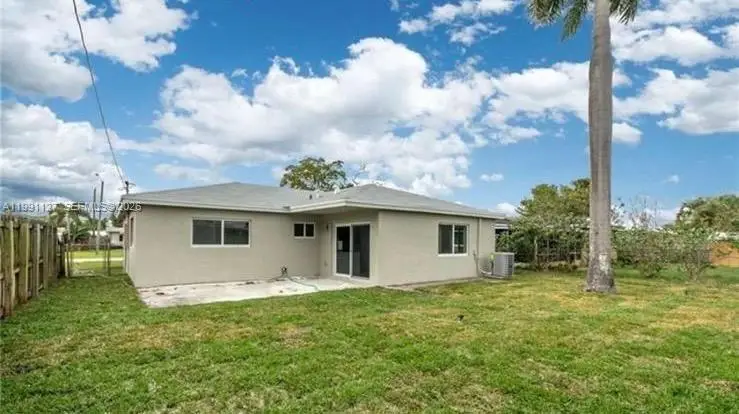 4680 NE 2nd Ave, Oakland Park, FL 33334 - #2