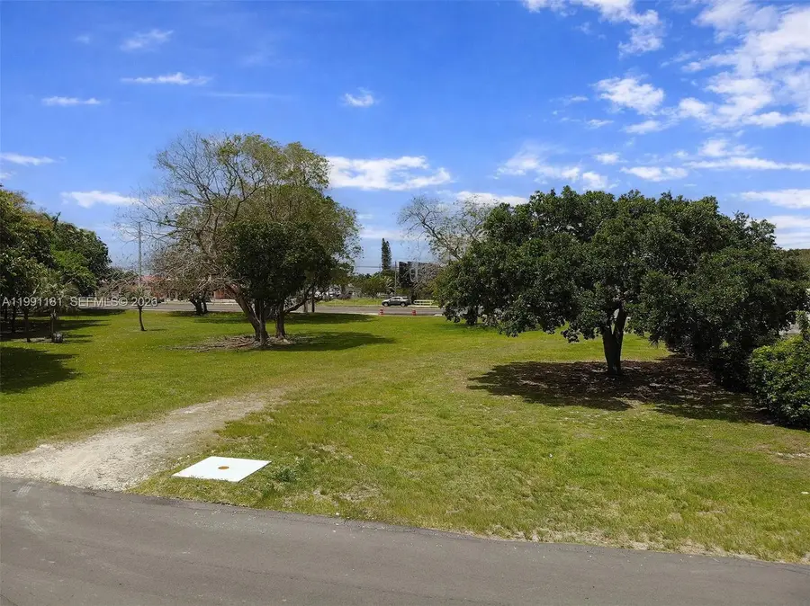 22650 SW 123rd Rd, Miami, FL 33170 - #3