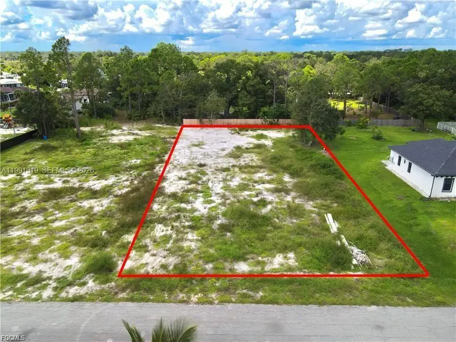 609 Columbus Ave, Lehigh Acres, FL 33972 - #2