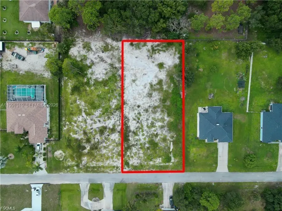 609 Columbus Ave, Lehigh Acres, FL 33972 - #3