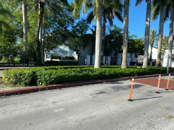 4990 NW 97th Pl #314, Doral, FL 33178