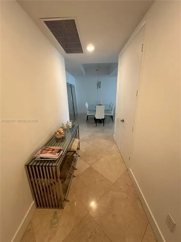 16001 Collins Ave #1005, Sunny Isles Beach, FL 33160