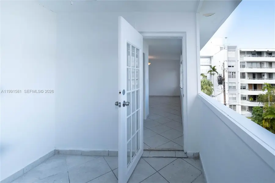 1075 93rd St #403, Bay Harbor Islands, FL 33154 - #3