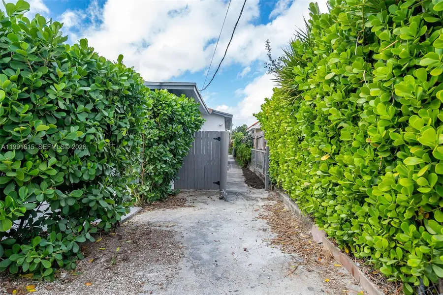 2230 SW 60th Ct, Miami, FL 33155 - #3