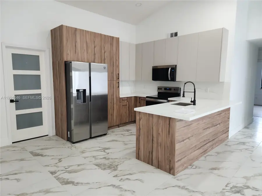 8615 SW 15th St, Pembroke Pines, FL 33025 - #2