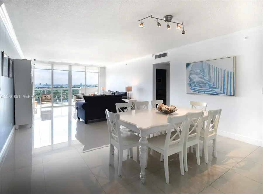 5601 Collins Ave #1420, Miami Beach, FL 33140 - #3