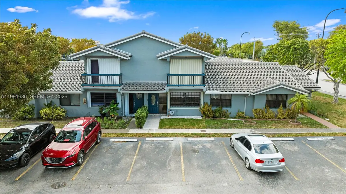 10908 NW 7th St #403, Miami, FL 33172 - #1