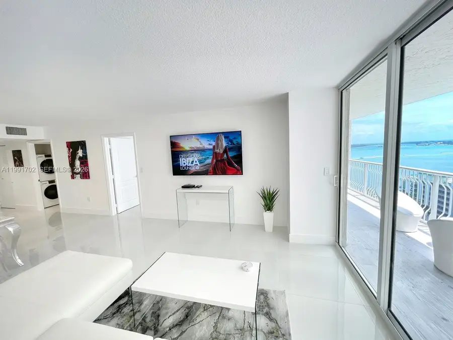 1200 SE Brickell Bay Dr #1707, Miami, FL 33131 - #3