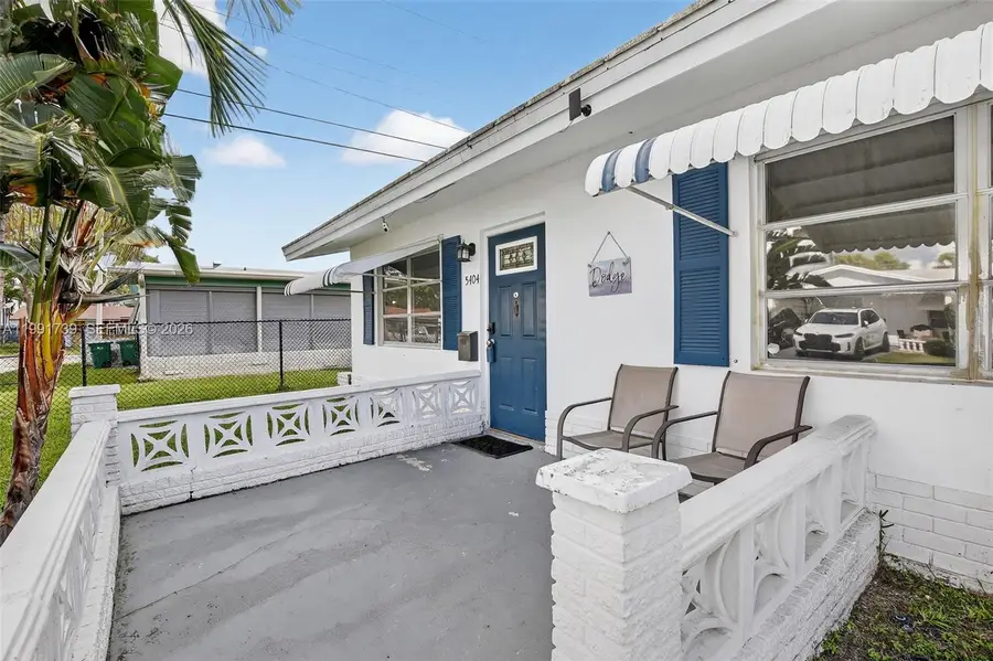 5404 NW 27th Way, Tamarac, FL 33309 - #2