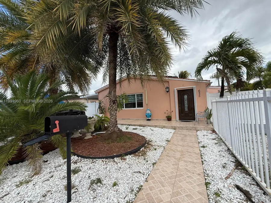 625 E 8th Ln, Hialeah, FL 33010 - #3