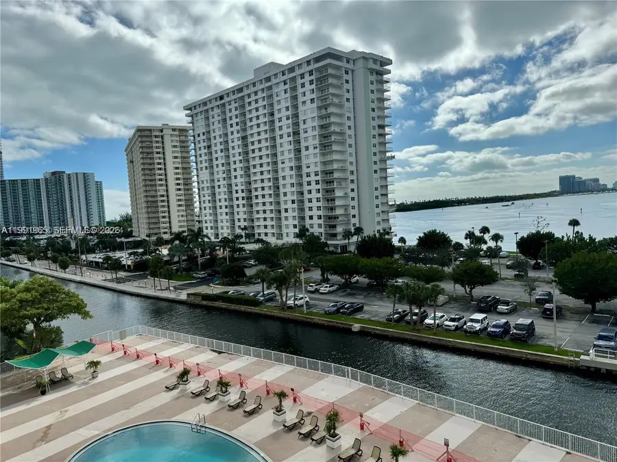 400 Kings Point Dr #609, Sunny Isles Beach, FL 33160 - #3