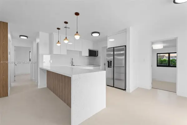 7570 Venetian St, Miramar, FL 33023