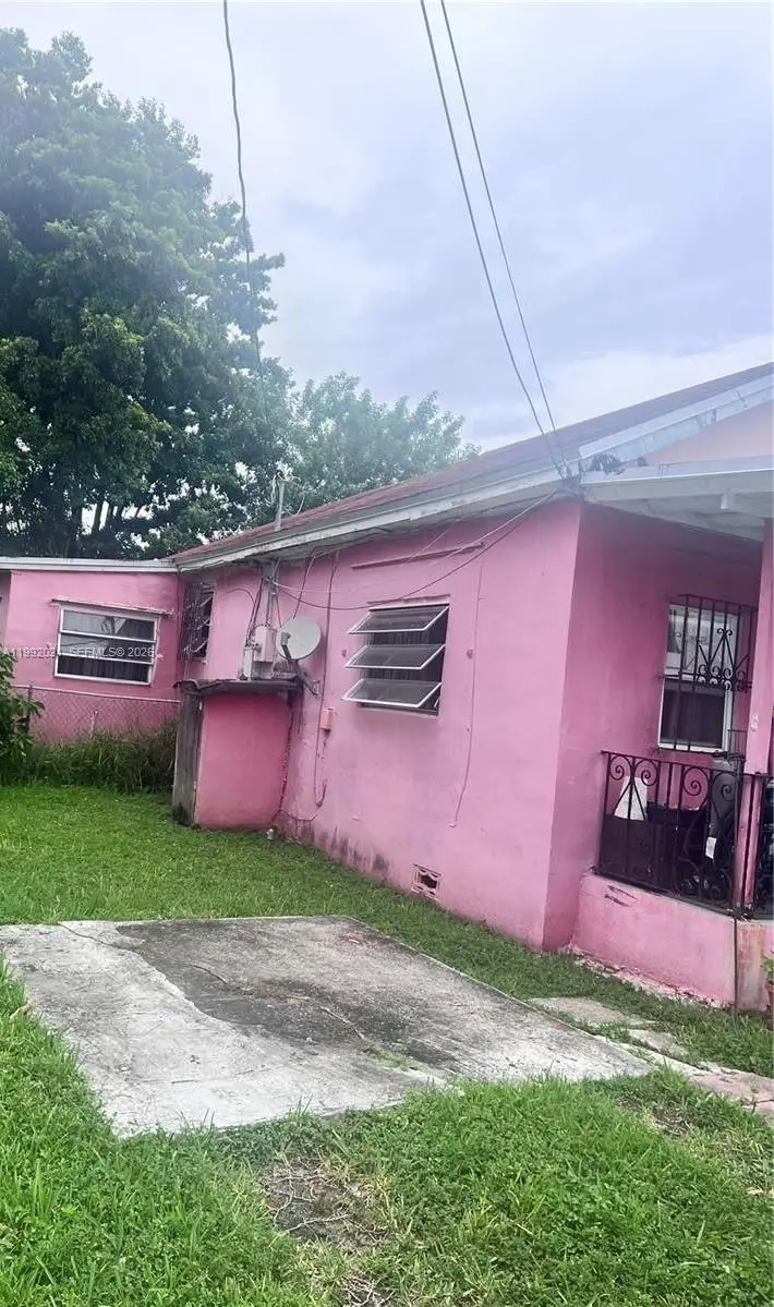 3099 NW 51st St, Miami, FL 33142 - #2