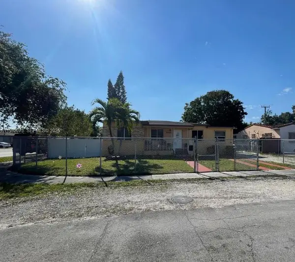 3700 W 6th Ln, Hialeah, FL 33012