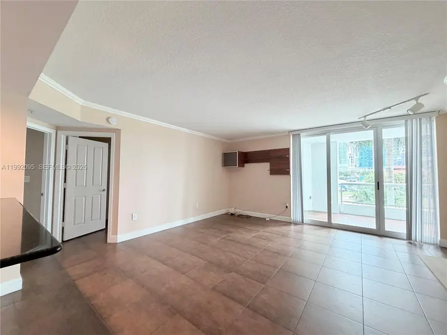 401 SW 4th Ave #203, Fort Lauderdale, FL 33315 - #3