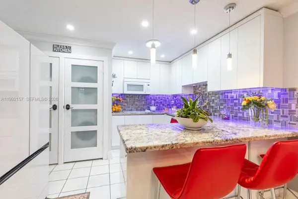 1261 W 43rd Pl, Hialeah, FL 33012