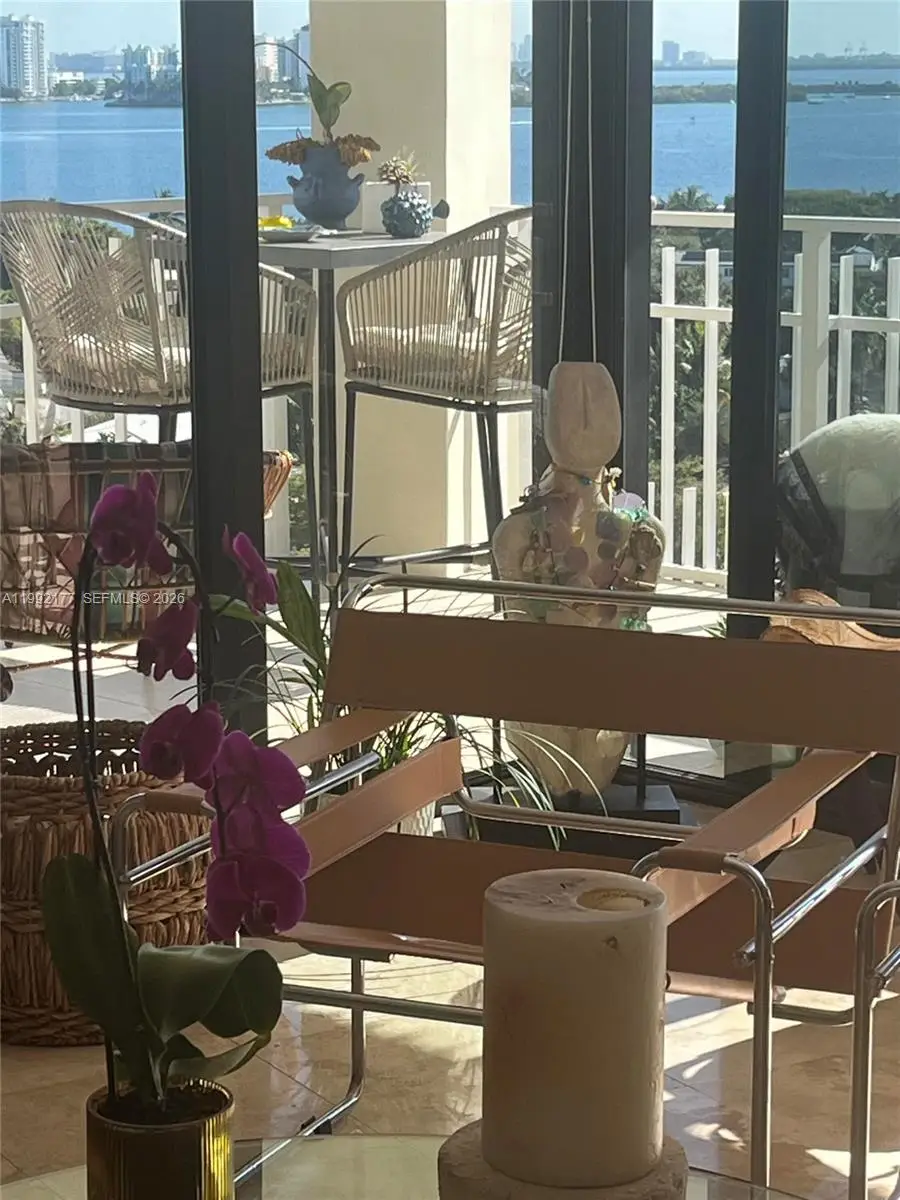 1000 Quayside Ter #1404, Miami, FL 33138 - #3