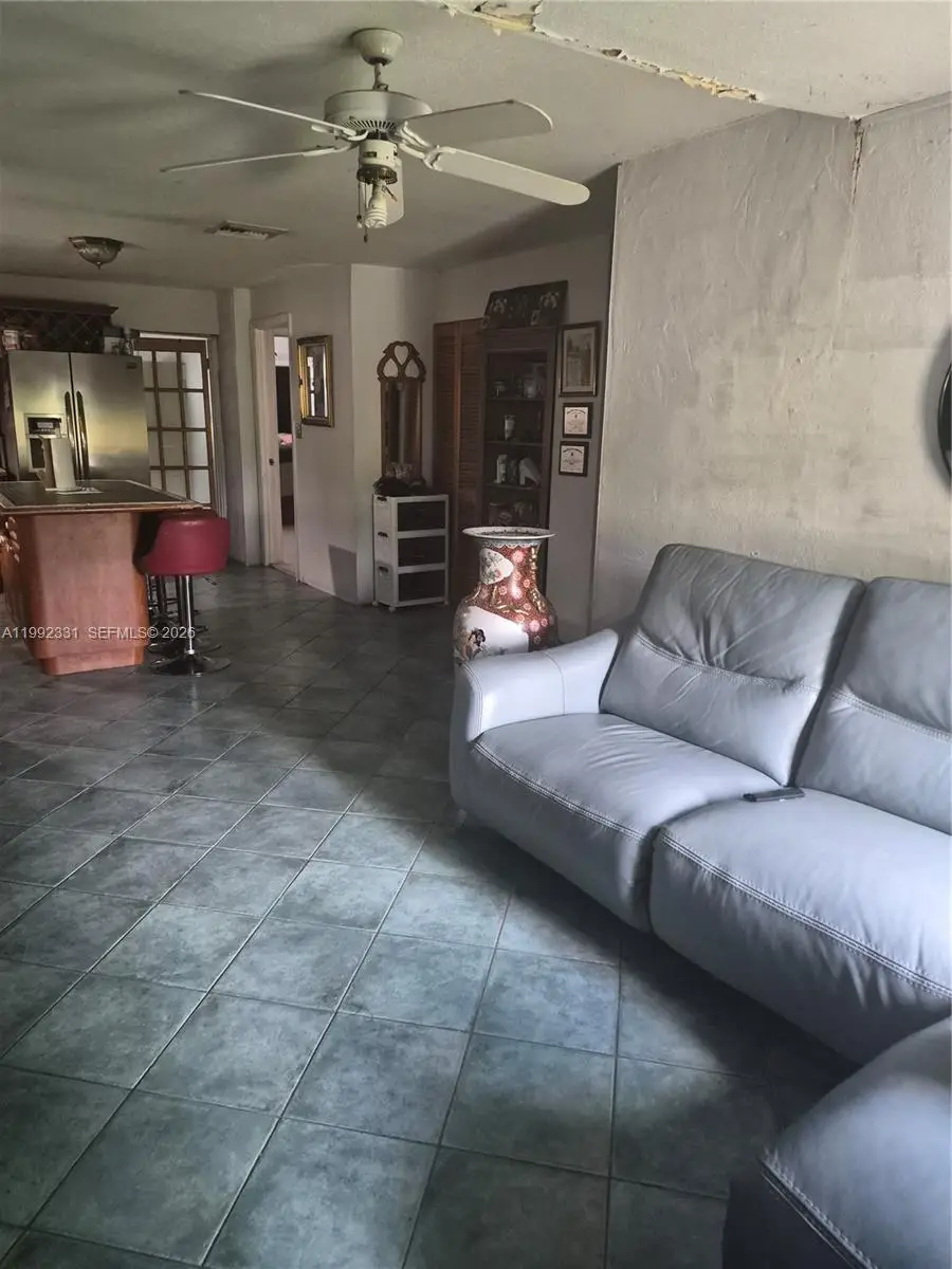 399 NW 98th St, Miami, FL 33150 - #2