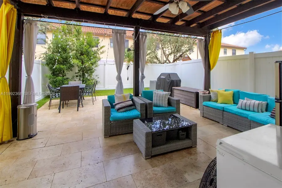 3323 W 90th Ter, Hialeah, FL 33018 - #3