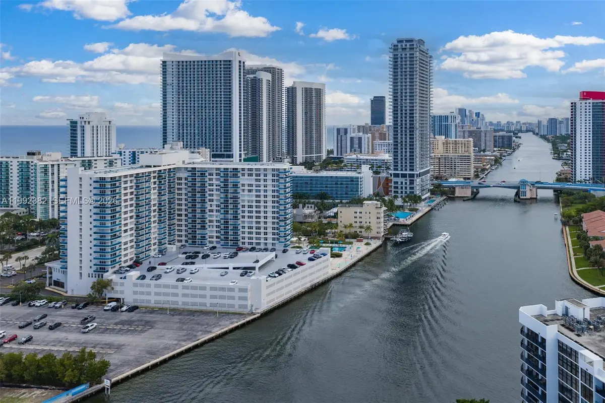 3800 S Ocean Dr #522, Hollywood, FL 33019 - #1