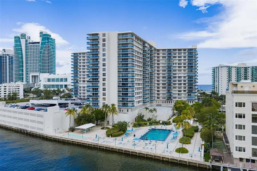 3800 S Ocean Dr #522, Hollywood, FL 33019 - #2