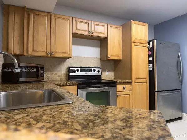 8901 Wiles Rd #103, Coral Springs, FL 33067