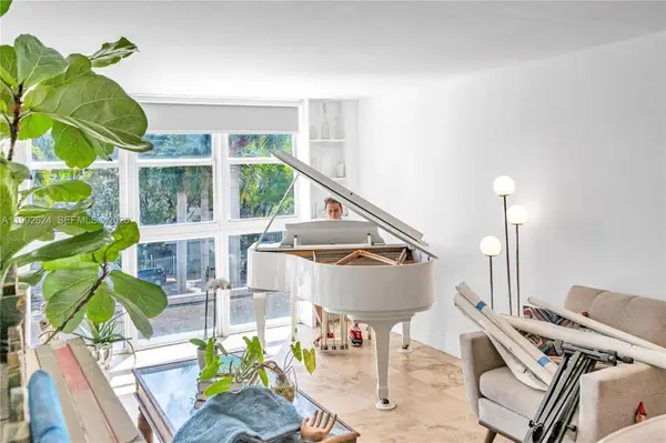 1228 West Ave #209, Miami Beach, FL 33139