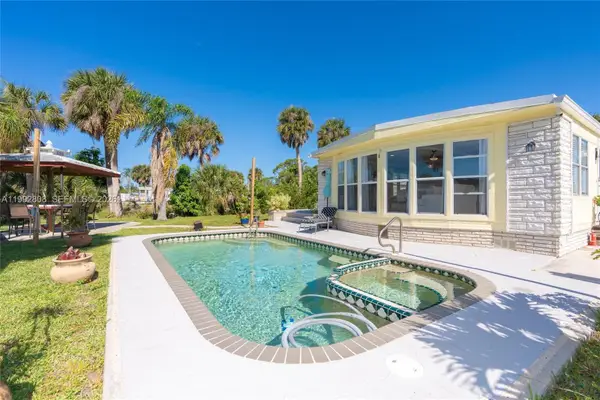 8243 Pinetree Lane, Other, FL 34224