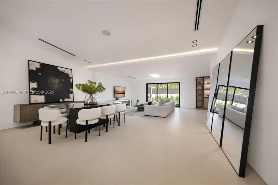 21490 Highland Lakes Blvd, Miami, FL 33179 - #3