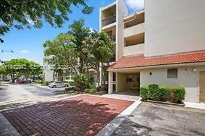 117 Lake Emerald Dr #409, Oakland Park, FL 33309