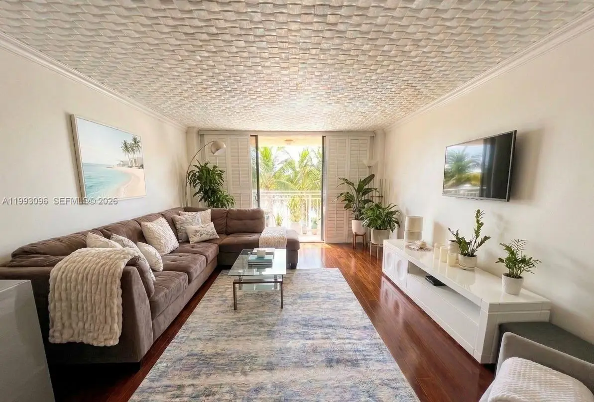 2450 NE 135th St #103, North Miami, FL 33181 - #1