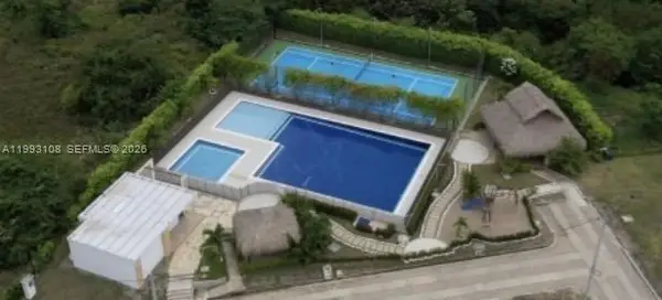 Cerrania del Chicala Tocaima/girardot, ,  