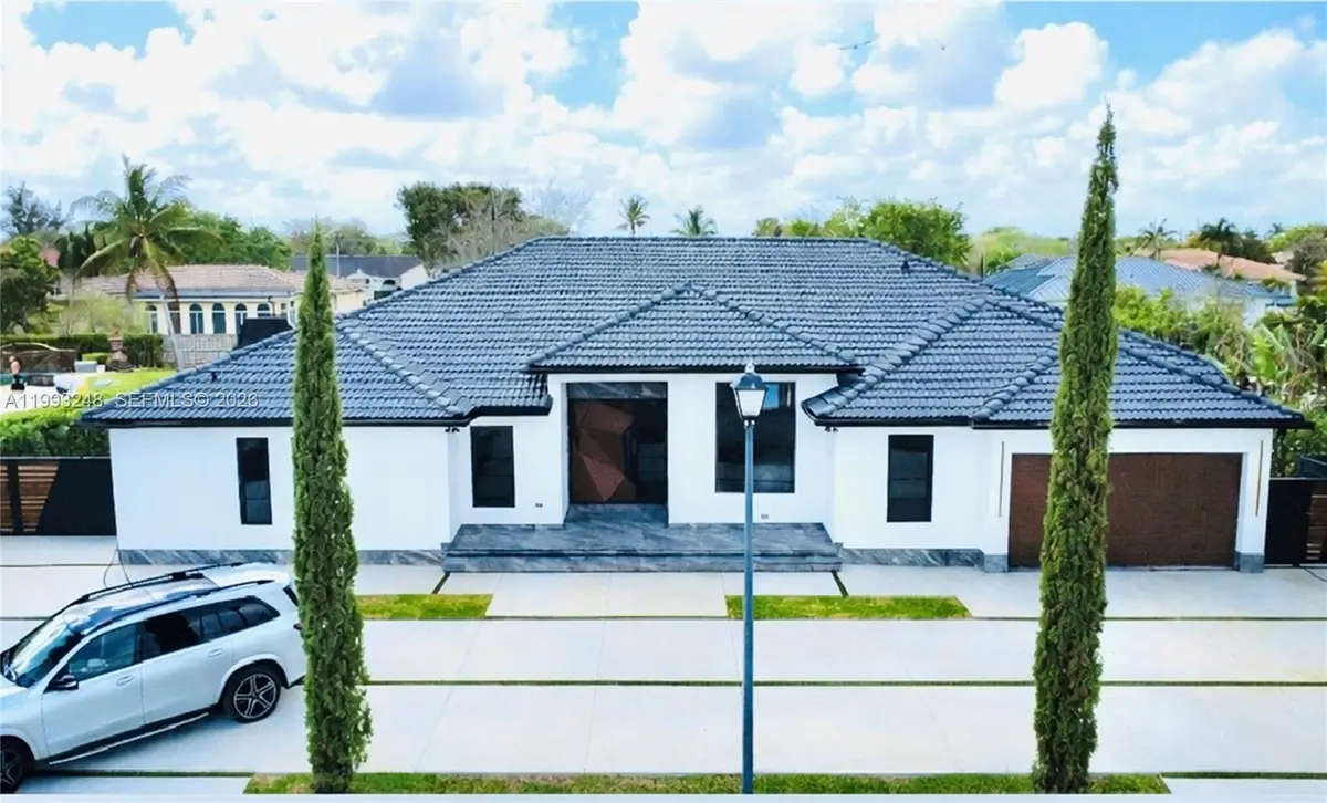 19880 SW 134th Ave, Miami, FL 33177 - #1