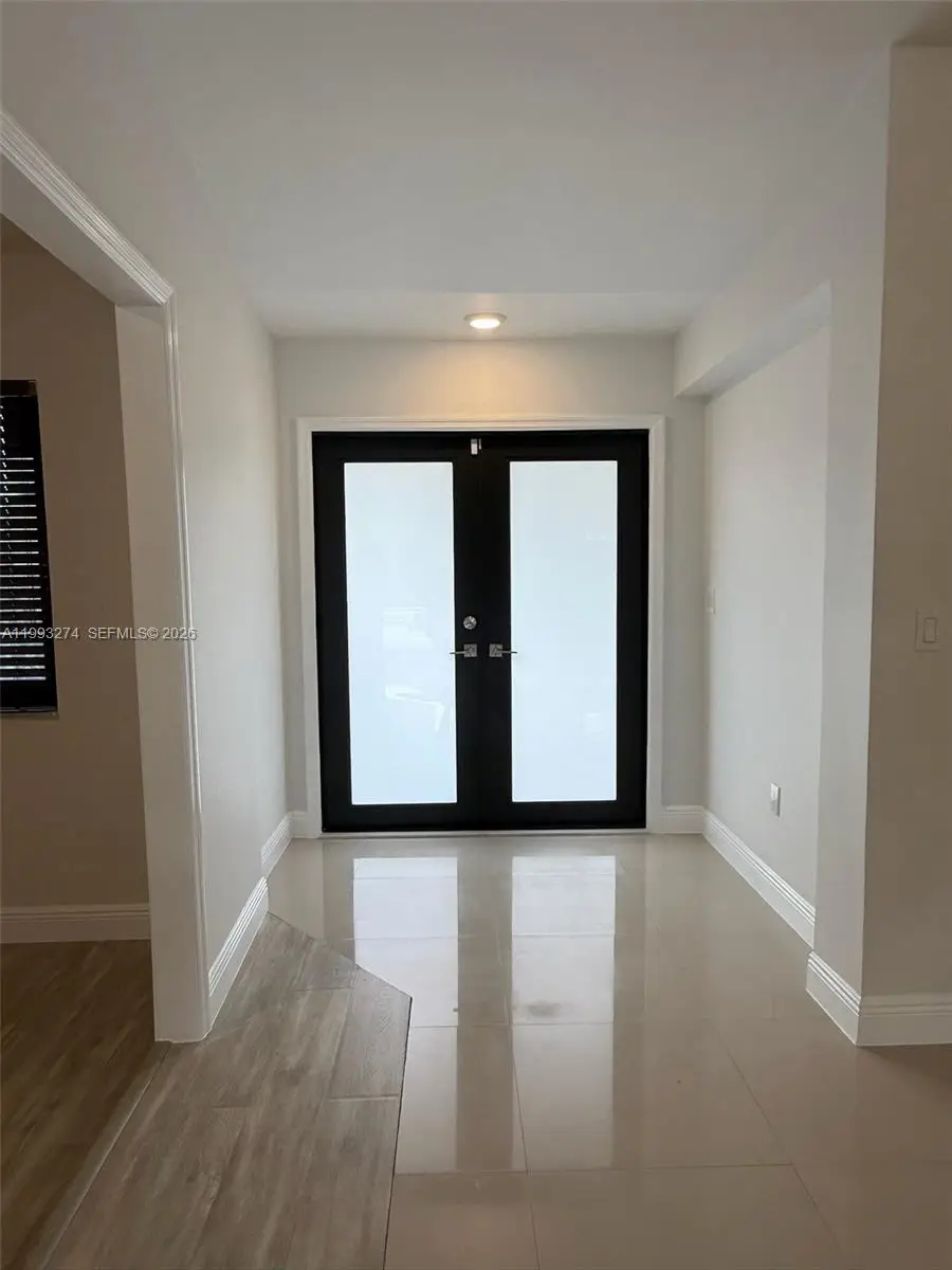 725 NW 135th Ct, Miami, FL 33182 - #3